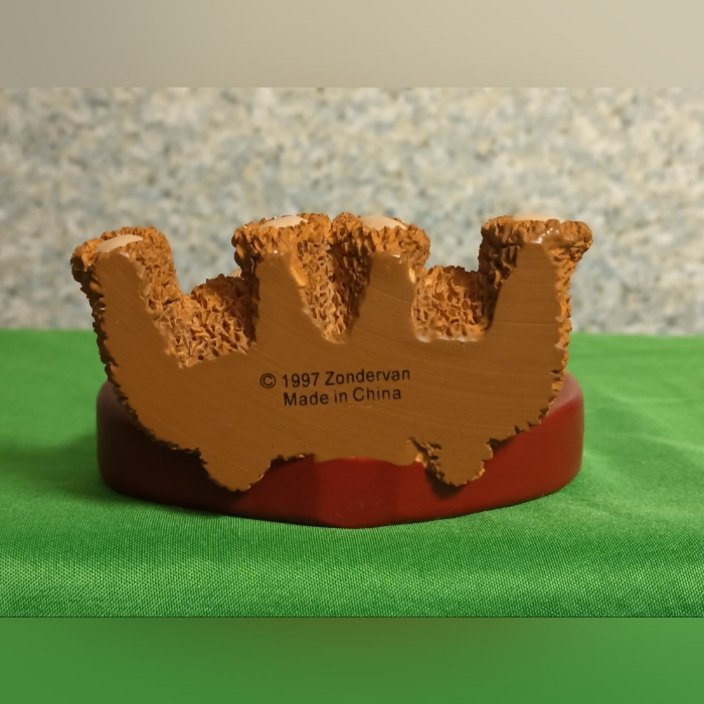𝐙𝐨𝐧𝐝𝐞𝐫𝐯𝐚𝐧 𝐕𝐞𝐫𝐬𝐞𝐬 𝐁𝐞𝐚𝐫𝐬 𝐈𝐧𝐬𝐩𝐢𝐫𝐞𝐝 '𝟗𝟕  𝐃𝐞𝐜𝐨𝐫 - Picture 9 of 11